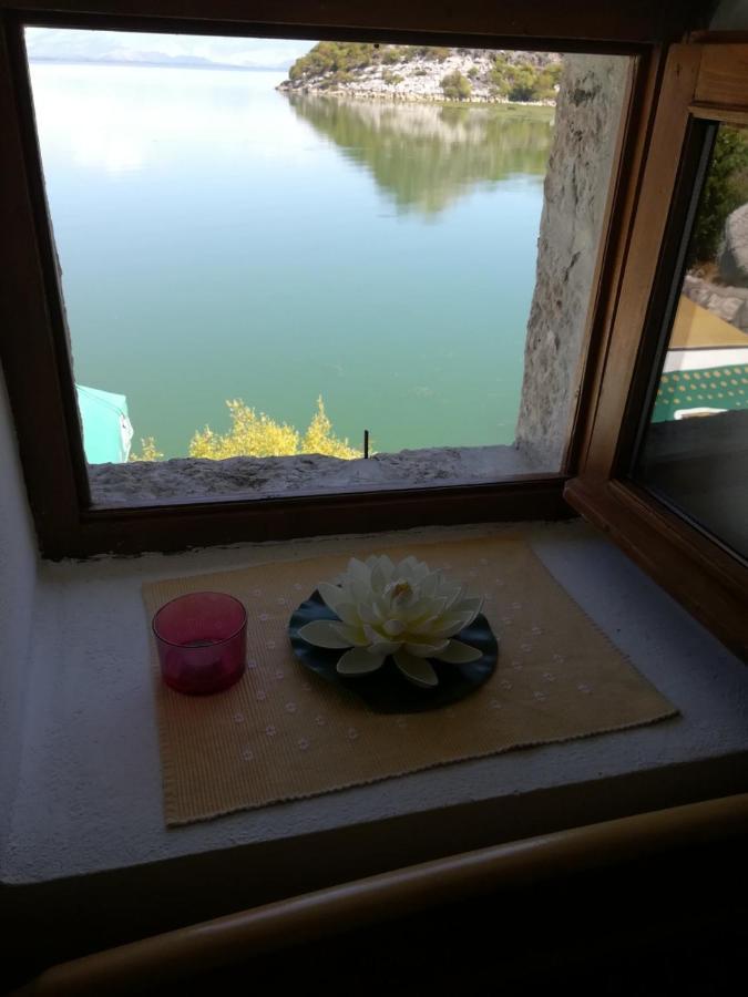 Holiday Home Radus ヴィルパザル エクステリア 写真
