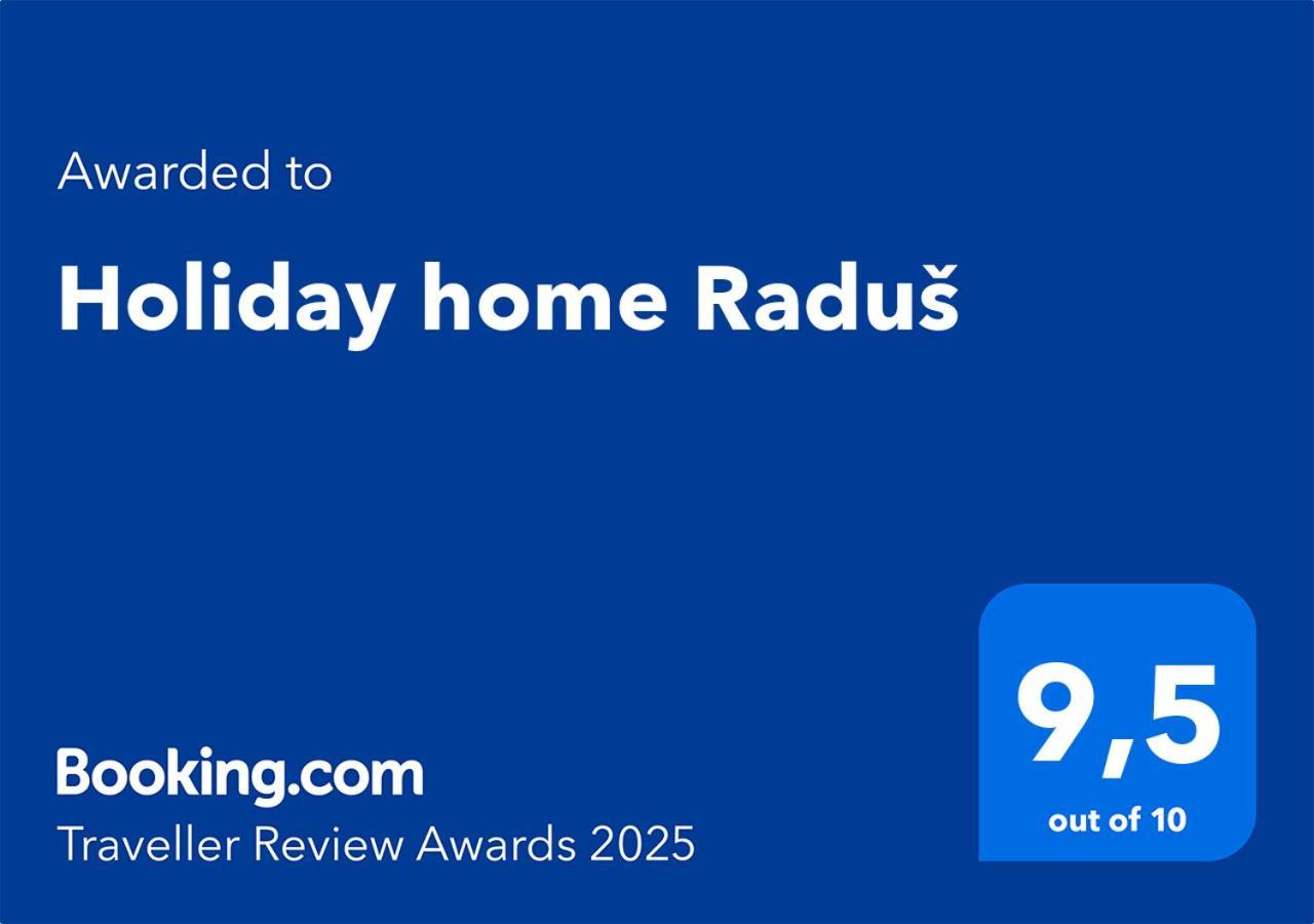 Holiday Home Radus ヴィルパザル エクステリア 写真